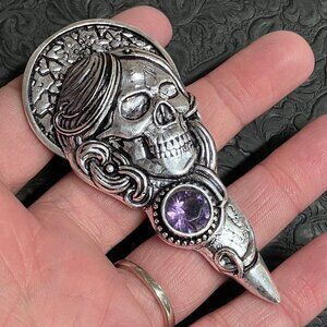 Santa Muerte Skull Pendant With a Faceted Amethyst Gem Stone Crystal Jewelry